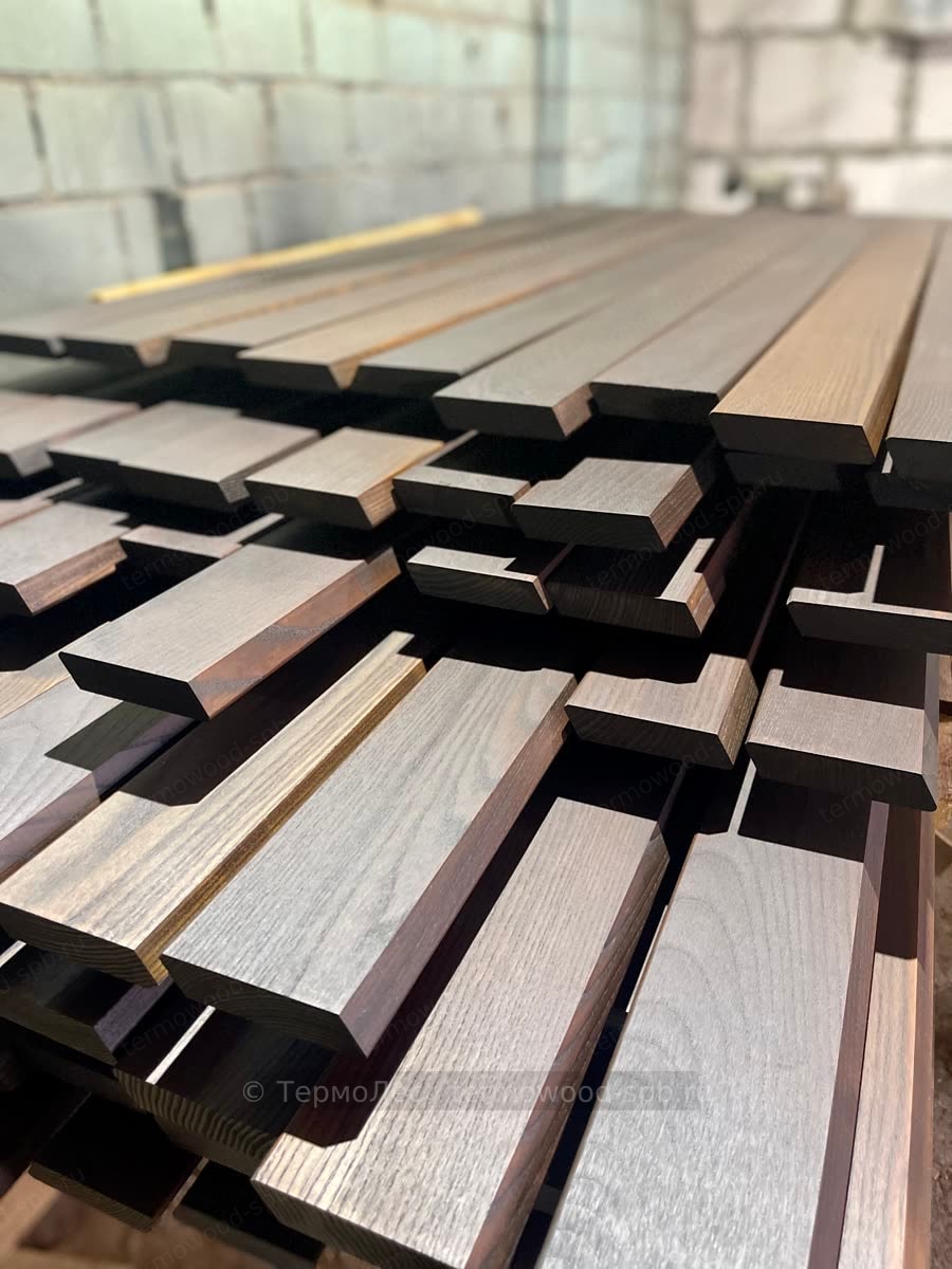 Фасадная доска из термососны (прямой или косой планкен)