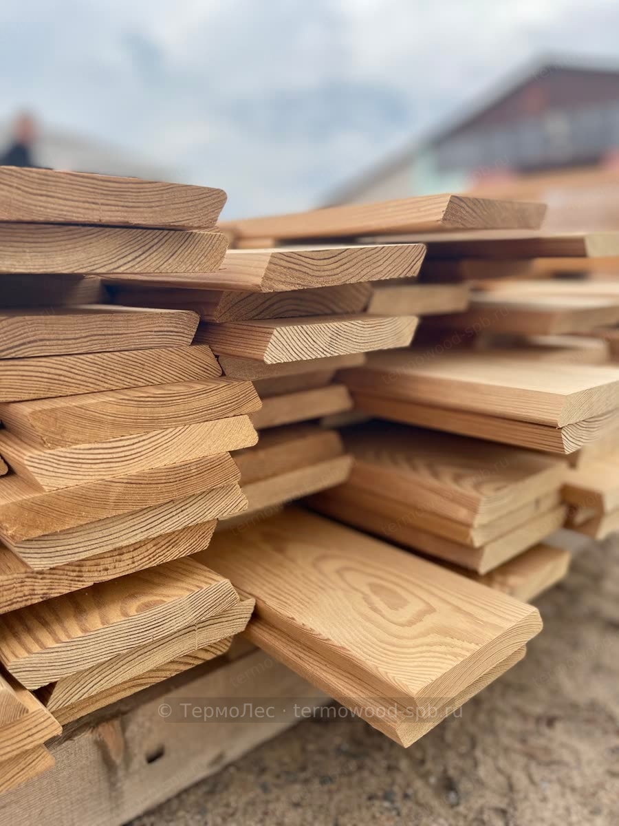 Фасадная доска из термососны (прямой или косой планкен)